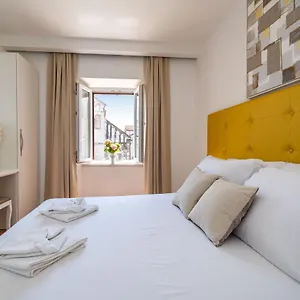 Luxury Old Town Bed and breakfast